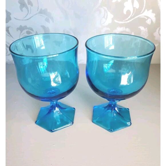Vintage 1970s MCM Anchor Hocking Flair Laser Blue Footed Wine Glasses Set of 2 - Picture 2 of 9